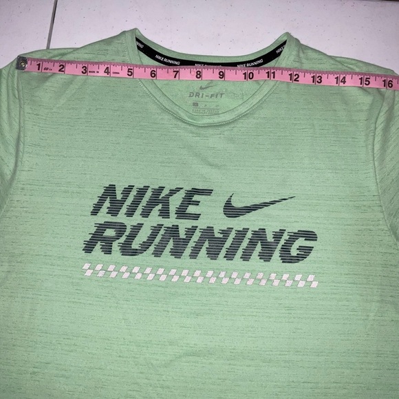 Nike Miler Running Graphic Tee Light Green Reflective Strips Men’s Size Small - Picture 4 of 9